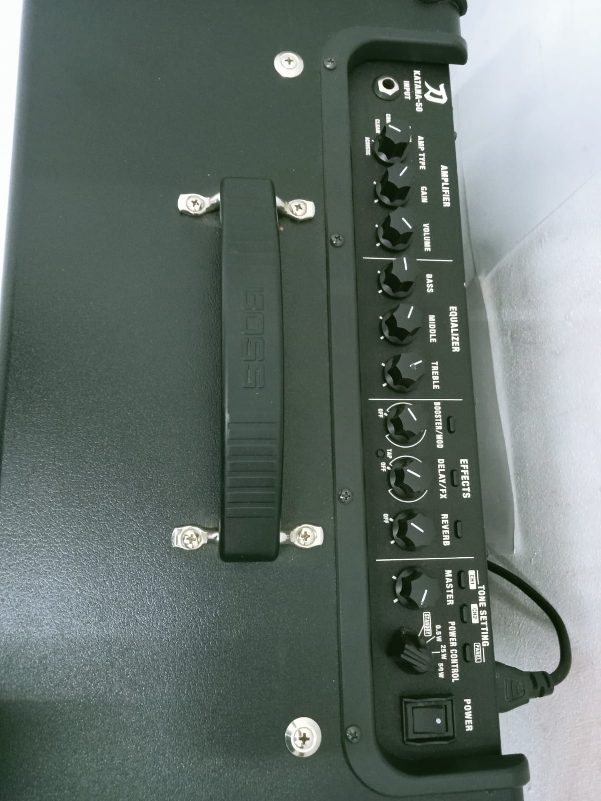 🎸 Amplificador Boss-usado