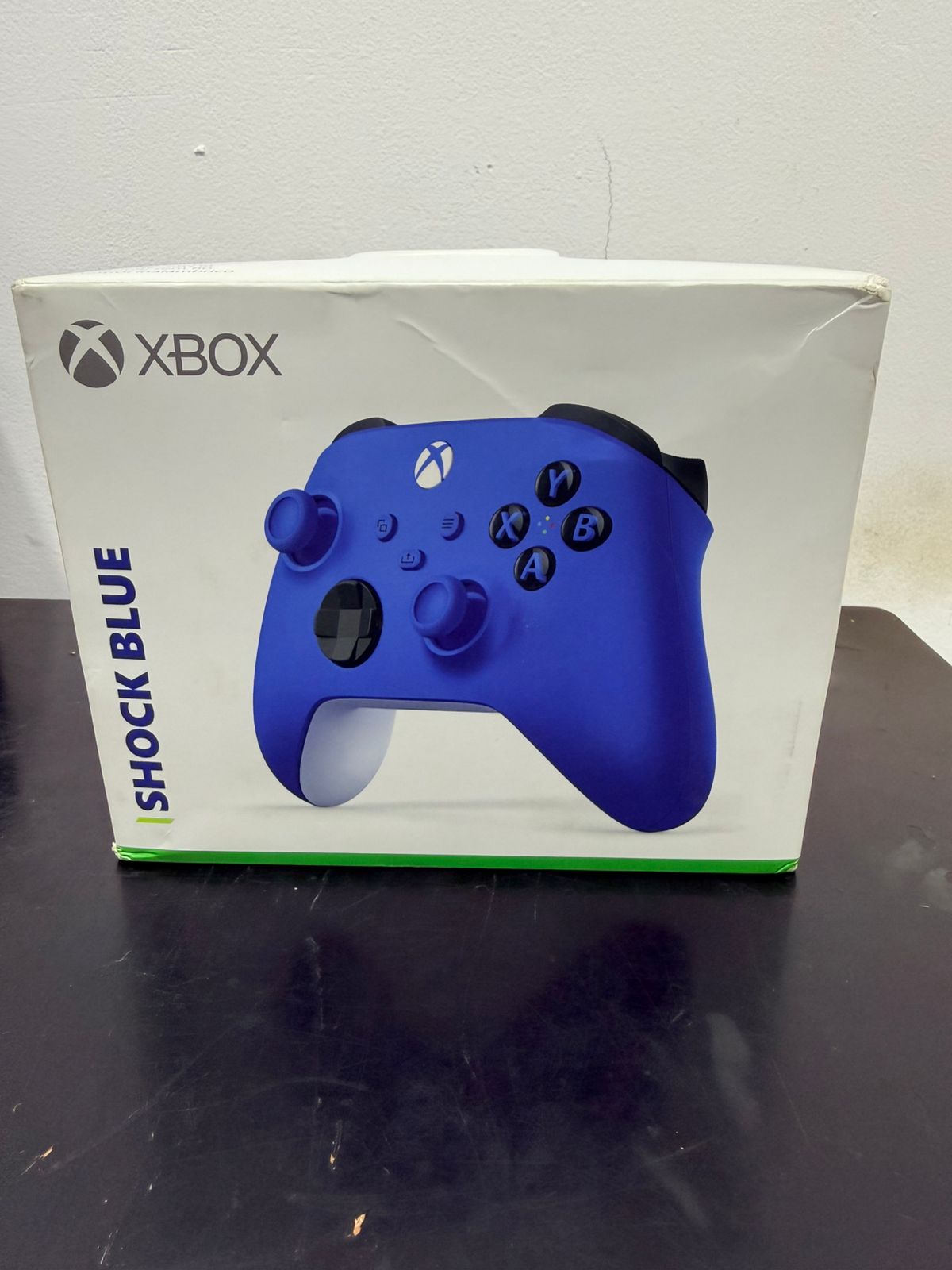CONTROL DE XBOX EN CAJA-USADO