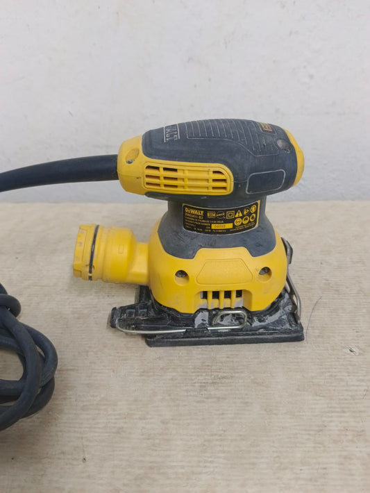 Lijadora de acabado DEWALT dwe6411-b3, usado