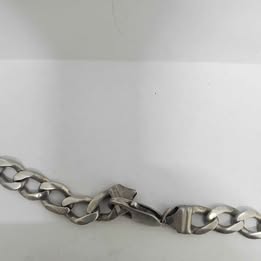 CADENA DE PLATA CON PESO DE 58.50 GRAMOS Y 60 CM DE LONGITUD (DETALLES EN BROCHE)