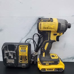 TALADRO DE IMPACTO DEWALT BRUSHLESS