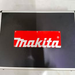Rotomartillo Makita en estuche