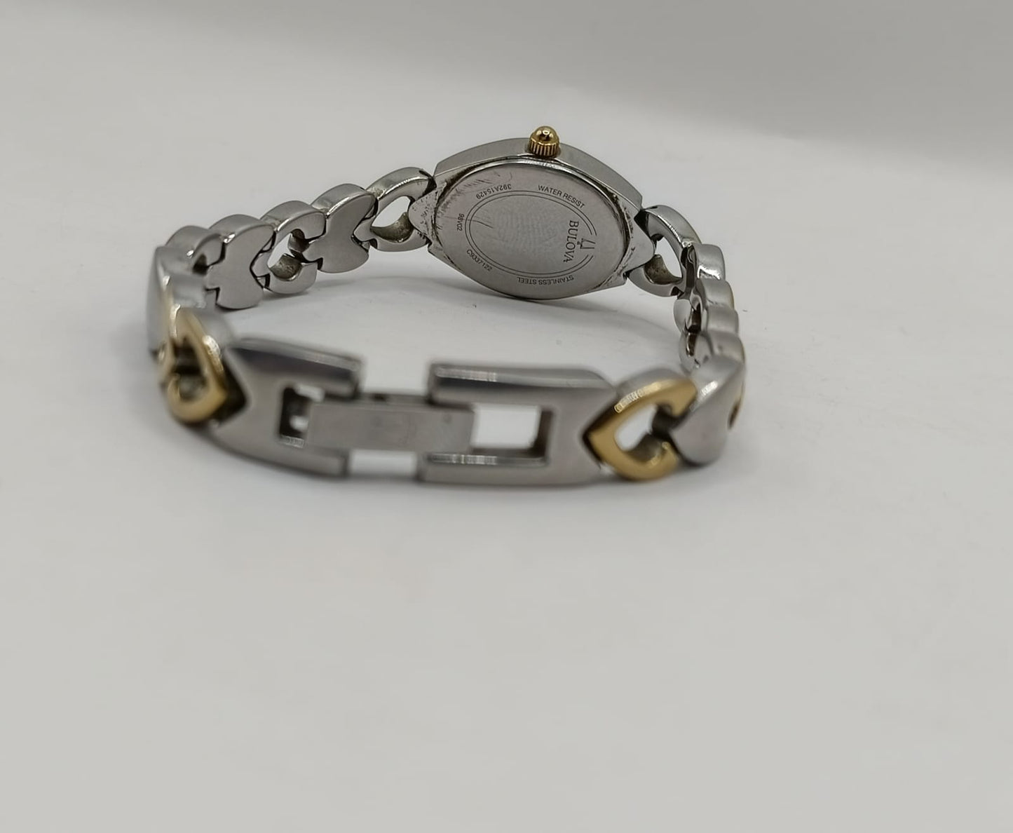 Reloj tipo pulsera BULOVA, usado