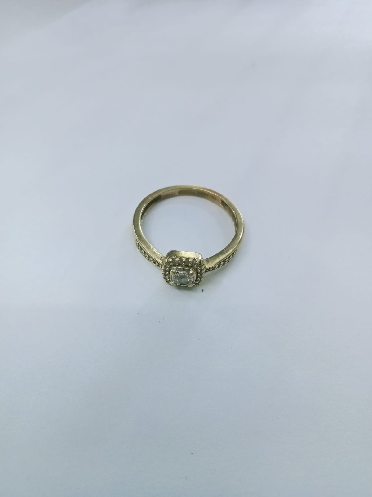✨ Anillo Solitario Oro 10k – Talla 6.5