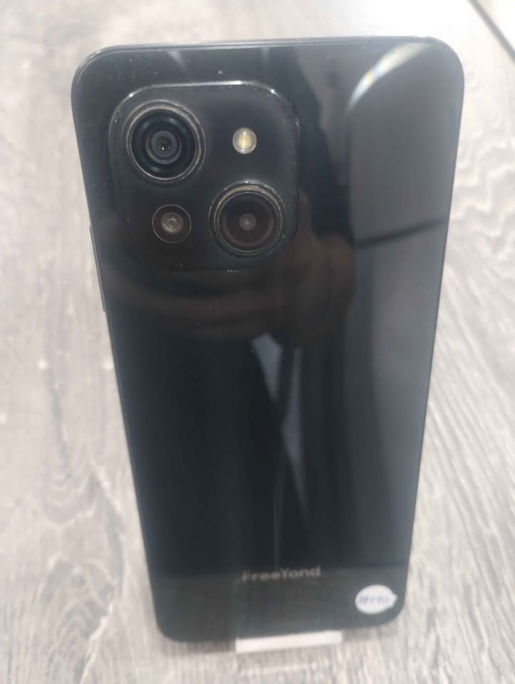Freeyond M5 128gb 4ram liberado, usado
