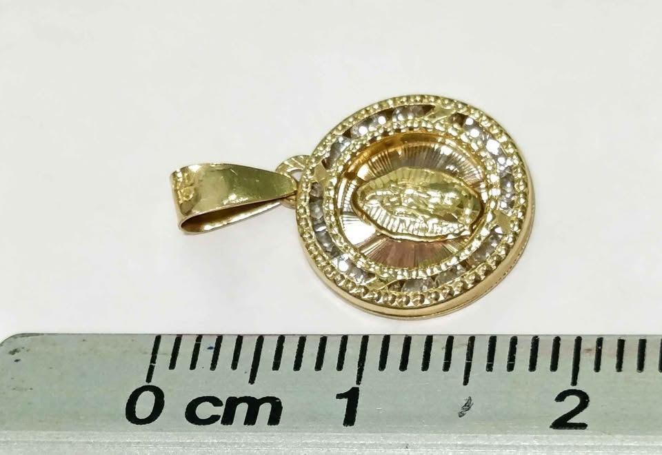 Oro dije religioso 10k 0.5g