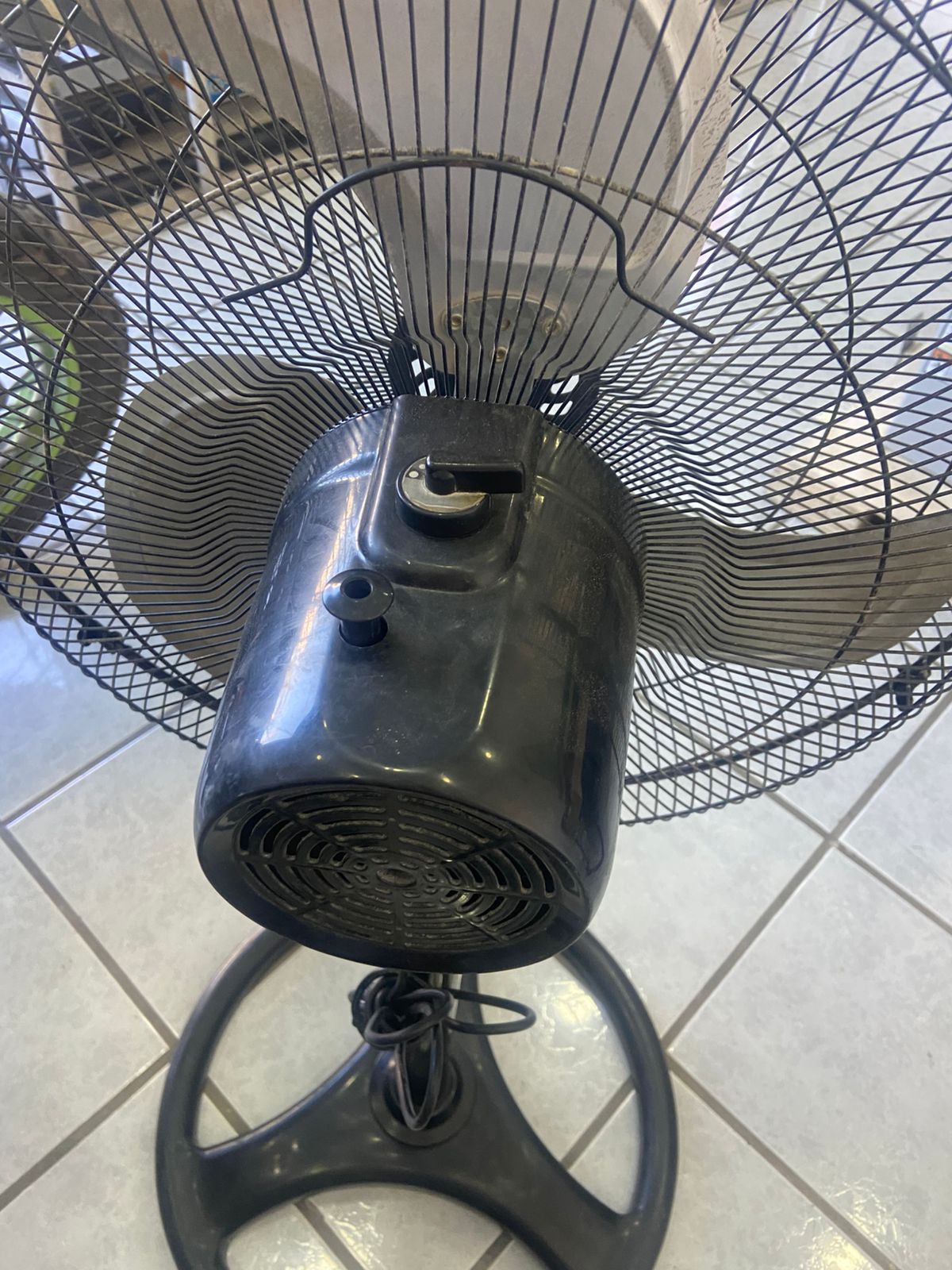 🛴🌬️ Scooter con Ventilador MY AIR – Seminuevo 🌬️🛴