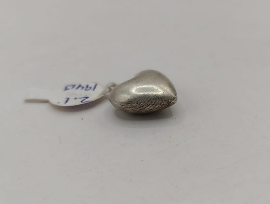 Dije Corazon PLATA 925 peso 2.1gr, usado