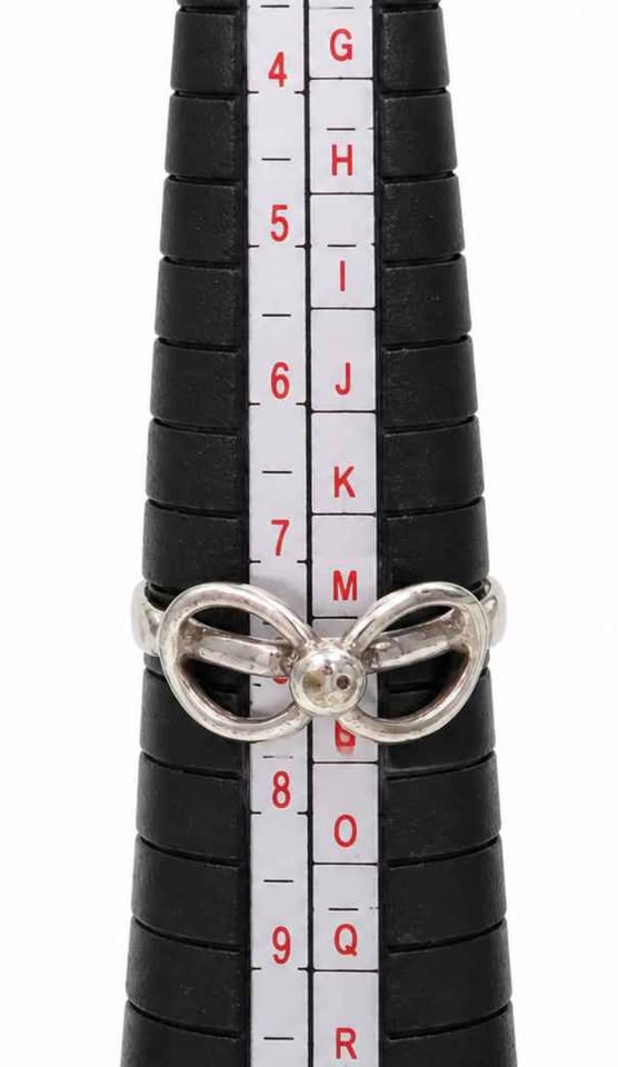 Plata anillo infinito .925 1.1g