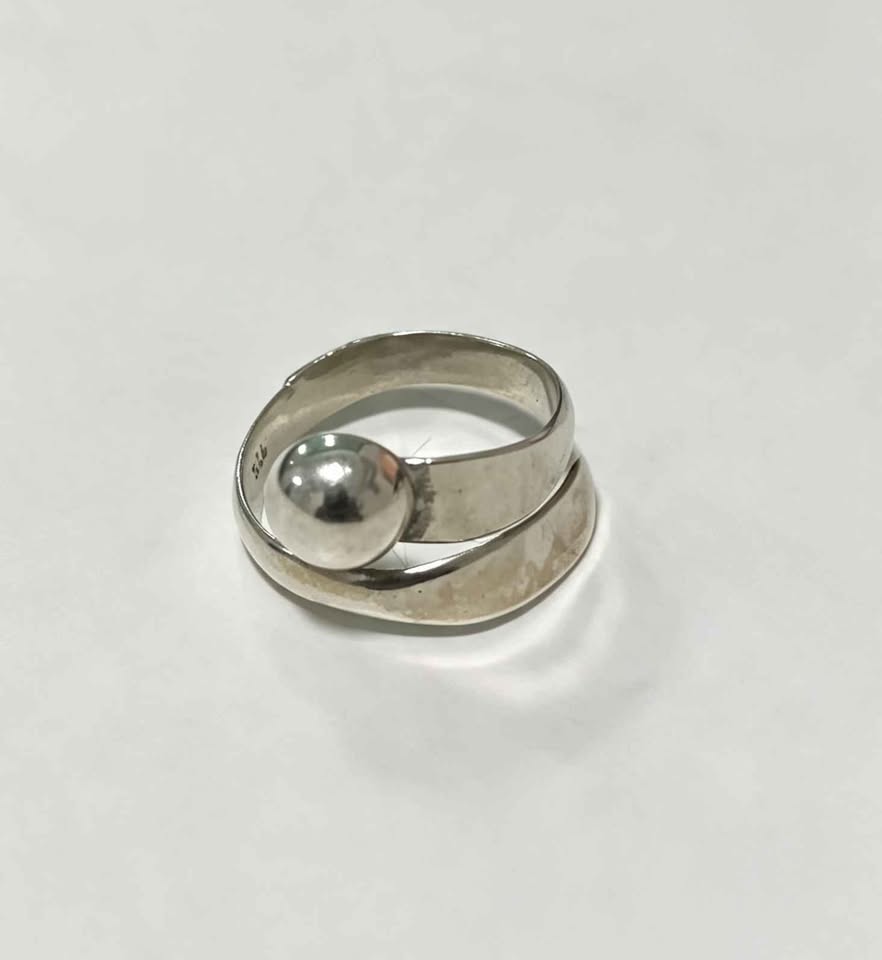 Plata anillo media bola #6 .925 2.6g
