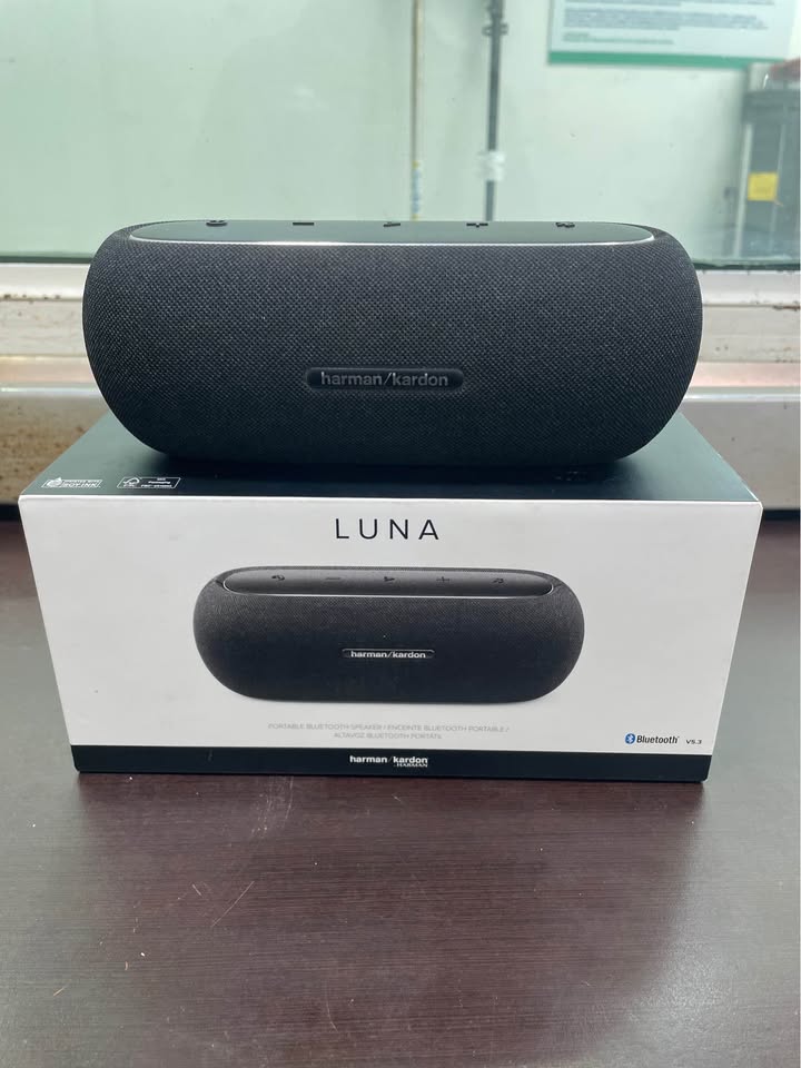 Bocina Portátil Harman Kardon Luna –USADO
