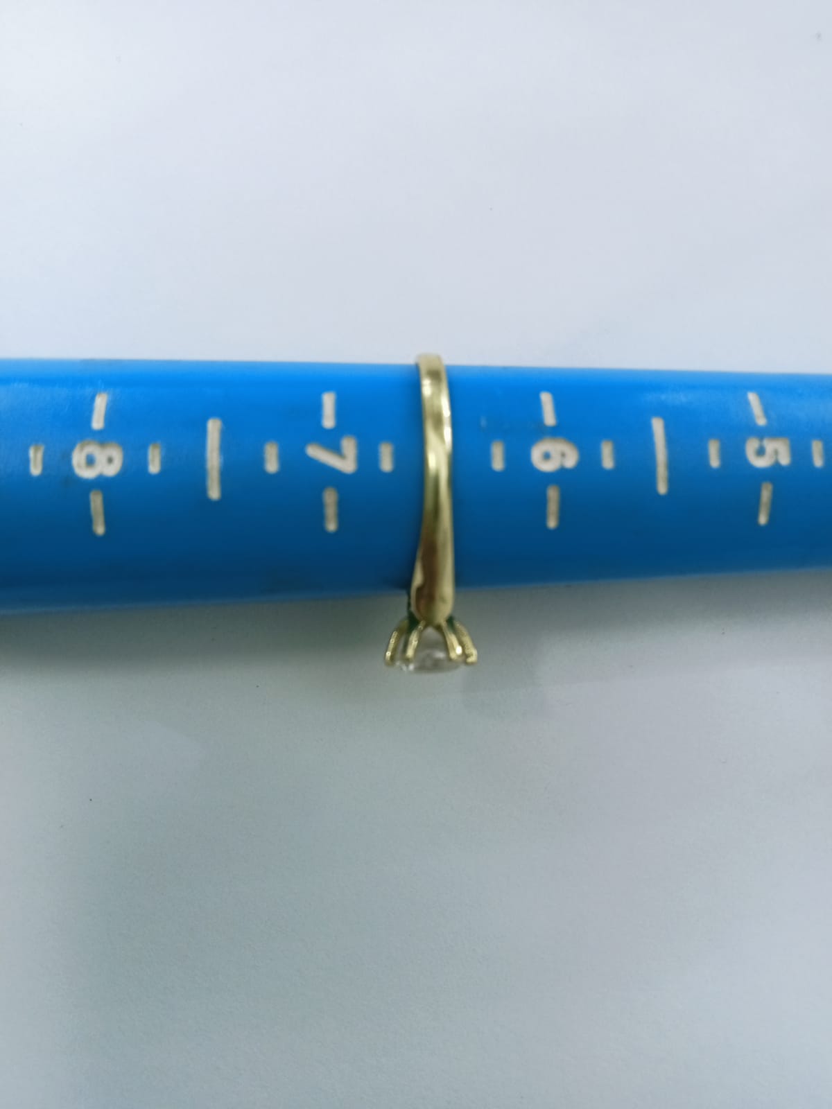 Anillo Solitario de Oro 10k – Talla 6.5