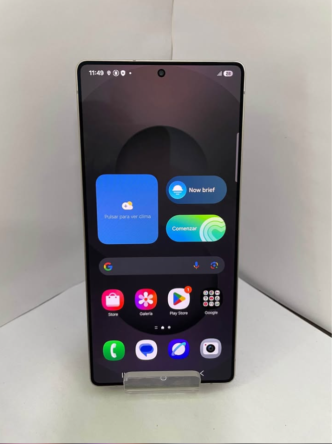 Samsung S25 Ultra 512GB / 12RAM – Usado