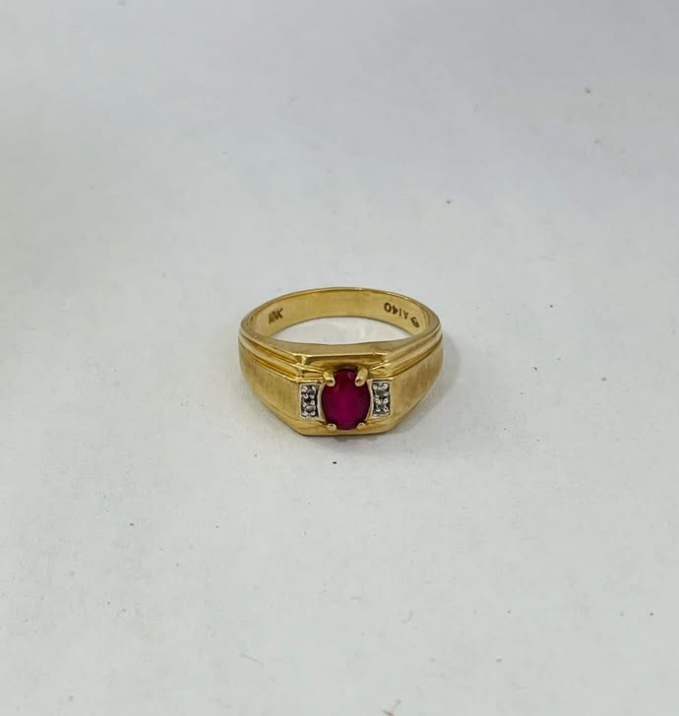 Anillo de Oro con Piedra – Oro 10K | Talla 22 mm