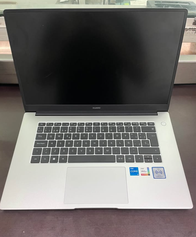 Huawei MateBook D15 | Intel i5 12ª Gen | 8 GB RAM | 512 GB SSD