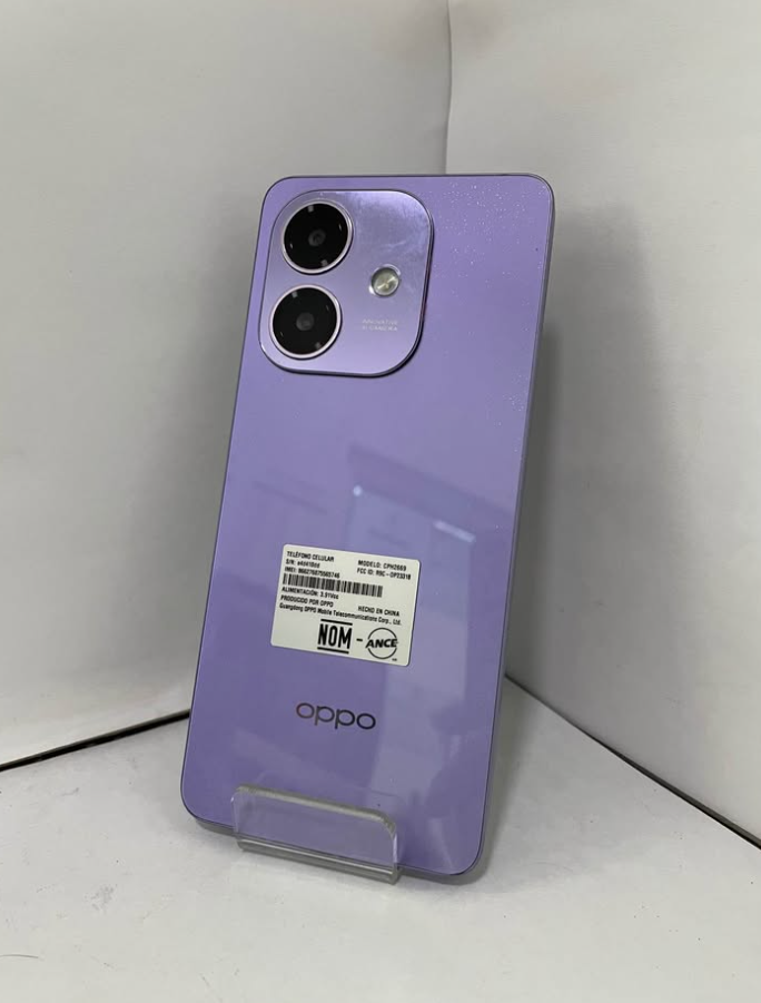 Oppo A40 – 256GB / 4GB RAM