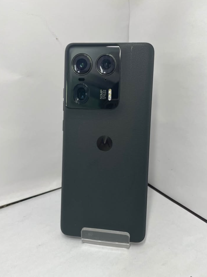 Motorola Edge 50 Ultra – 512GB / 12GB RAM Liberado