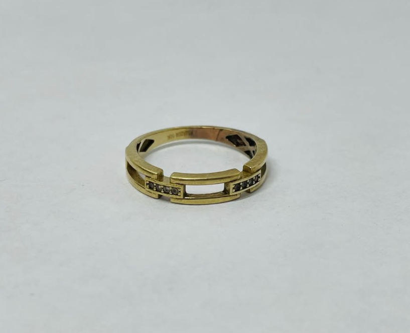 Anillo de Oro 10k / 1.8gr / Talla #7