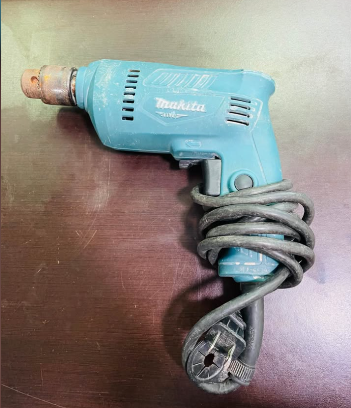 TALADRO ROTATIVO MAKITA- Usado