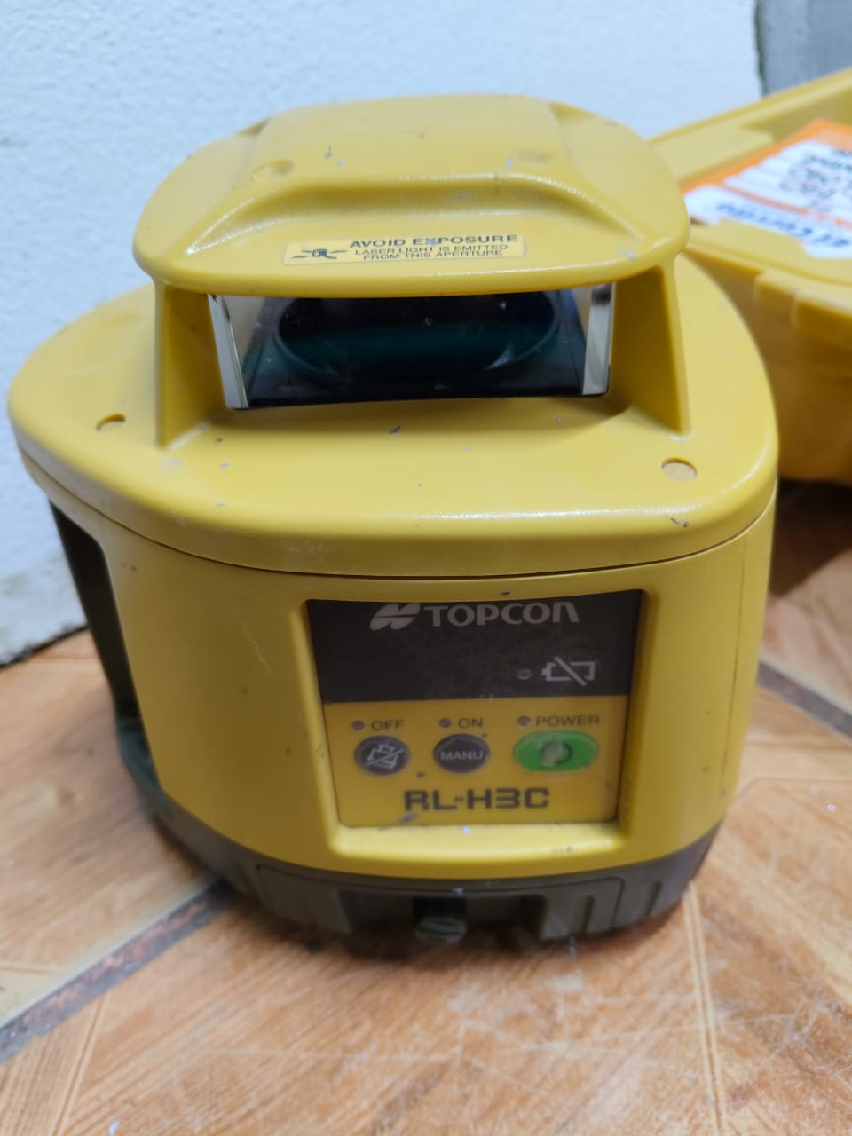 NIVEL LASER TOPCON RL-H3C (USADO)