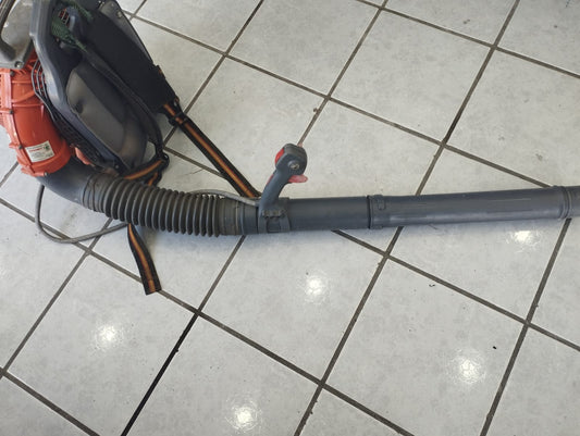 🍂💨 SOPLADORA DE MOCHILA A GASOLINA OLEO-MAC BB162 - POTENTE Y LISTA PARA TRABAJAR 💨🍂