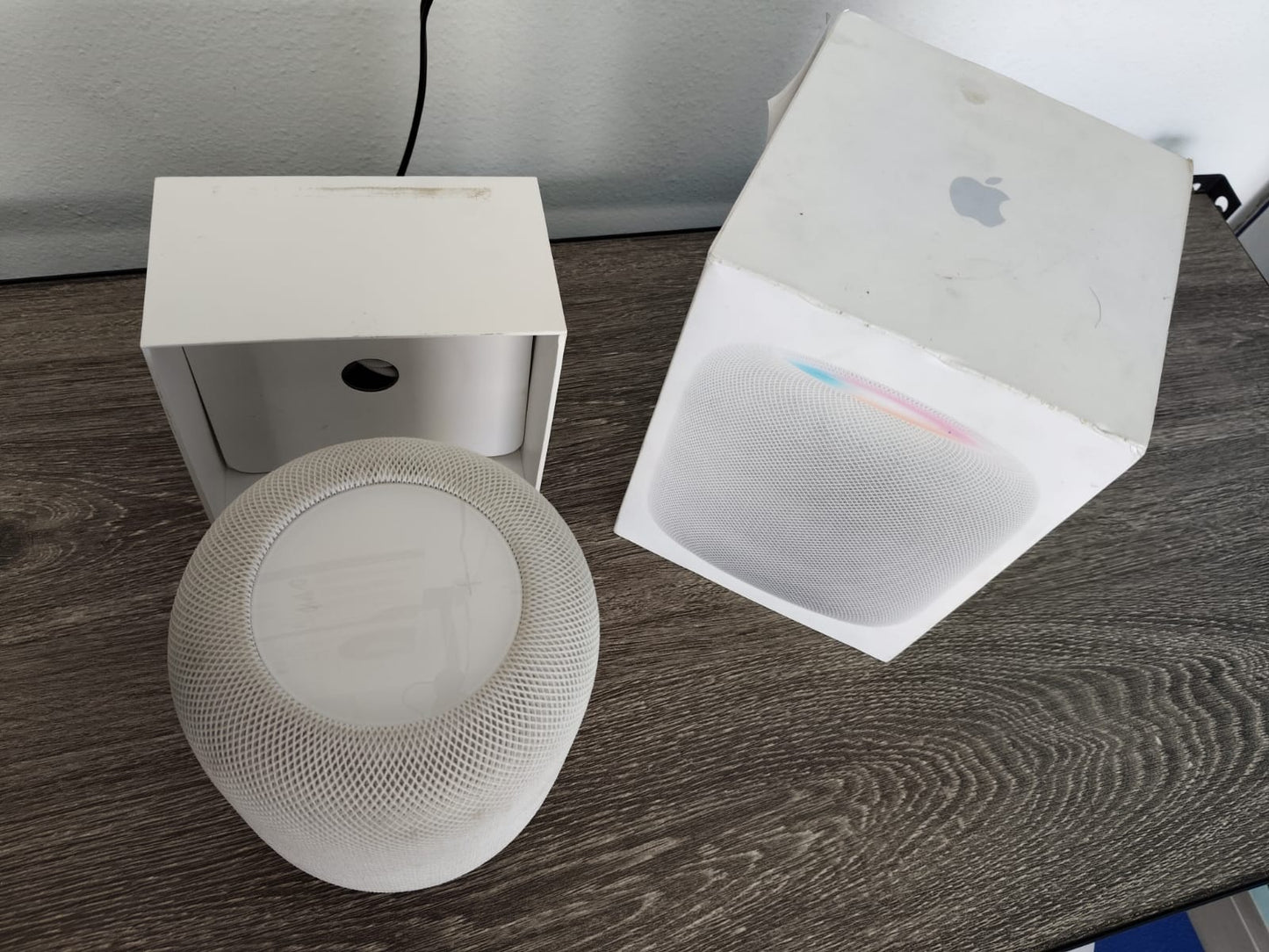 BOCINA INTELIGENTE APPLE 2 GENERACION