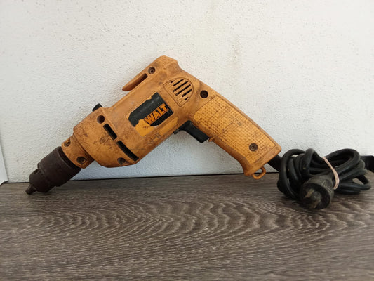Taladro Percutor DeWALT-usado