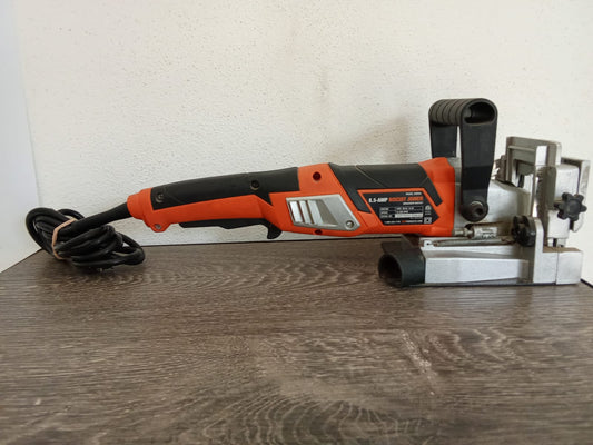 Sierra engalletadora W WEN- usada