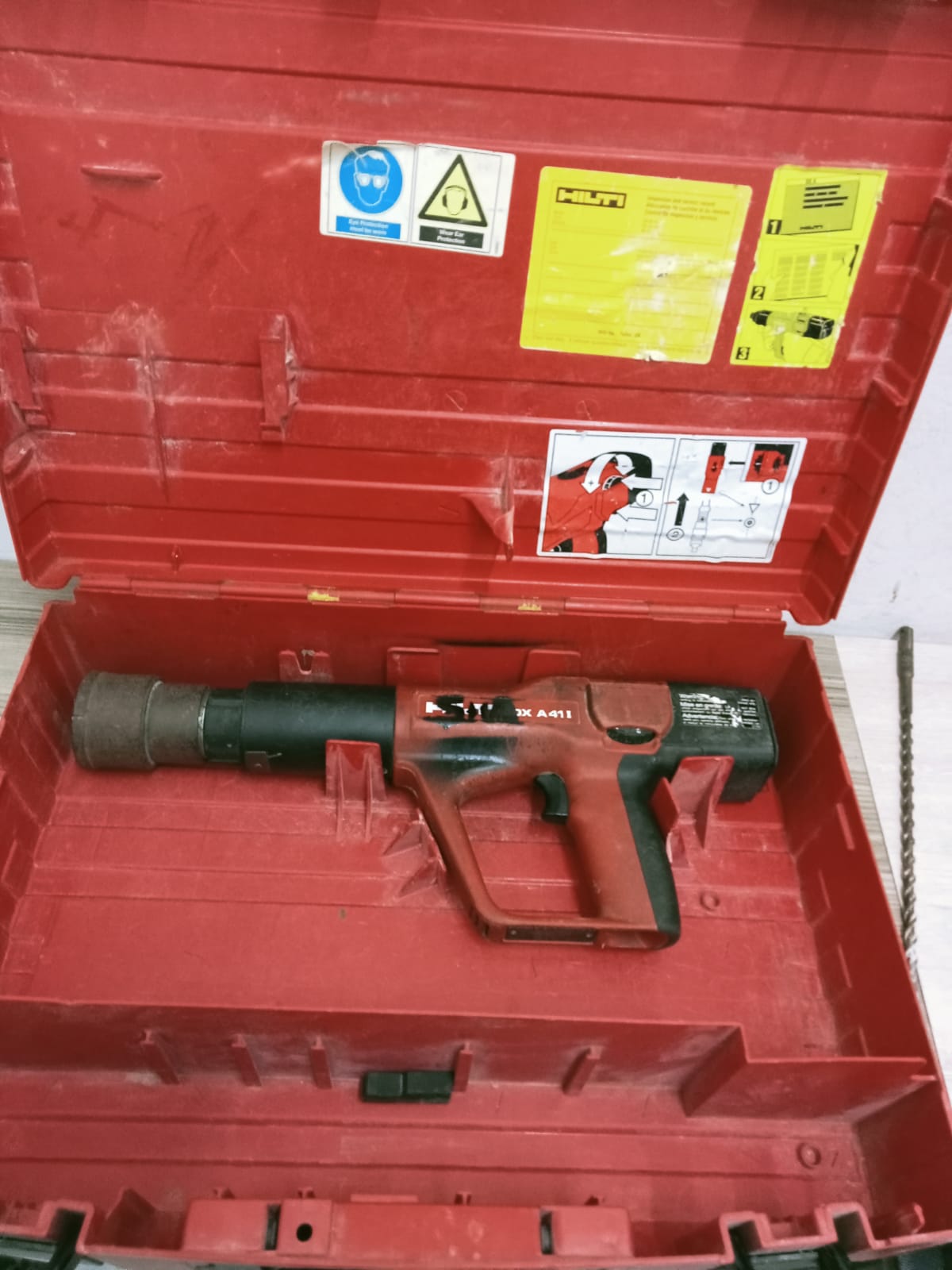 PISTOLA DE IMPACTO HILTI-USADO