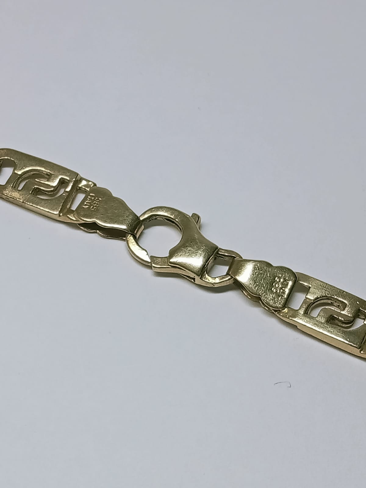 Cadena de Oro 14k – Tejido escalera