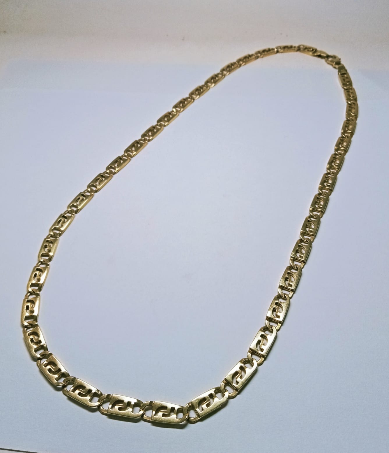 Cadena de Oro 14k – Tejido escalera