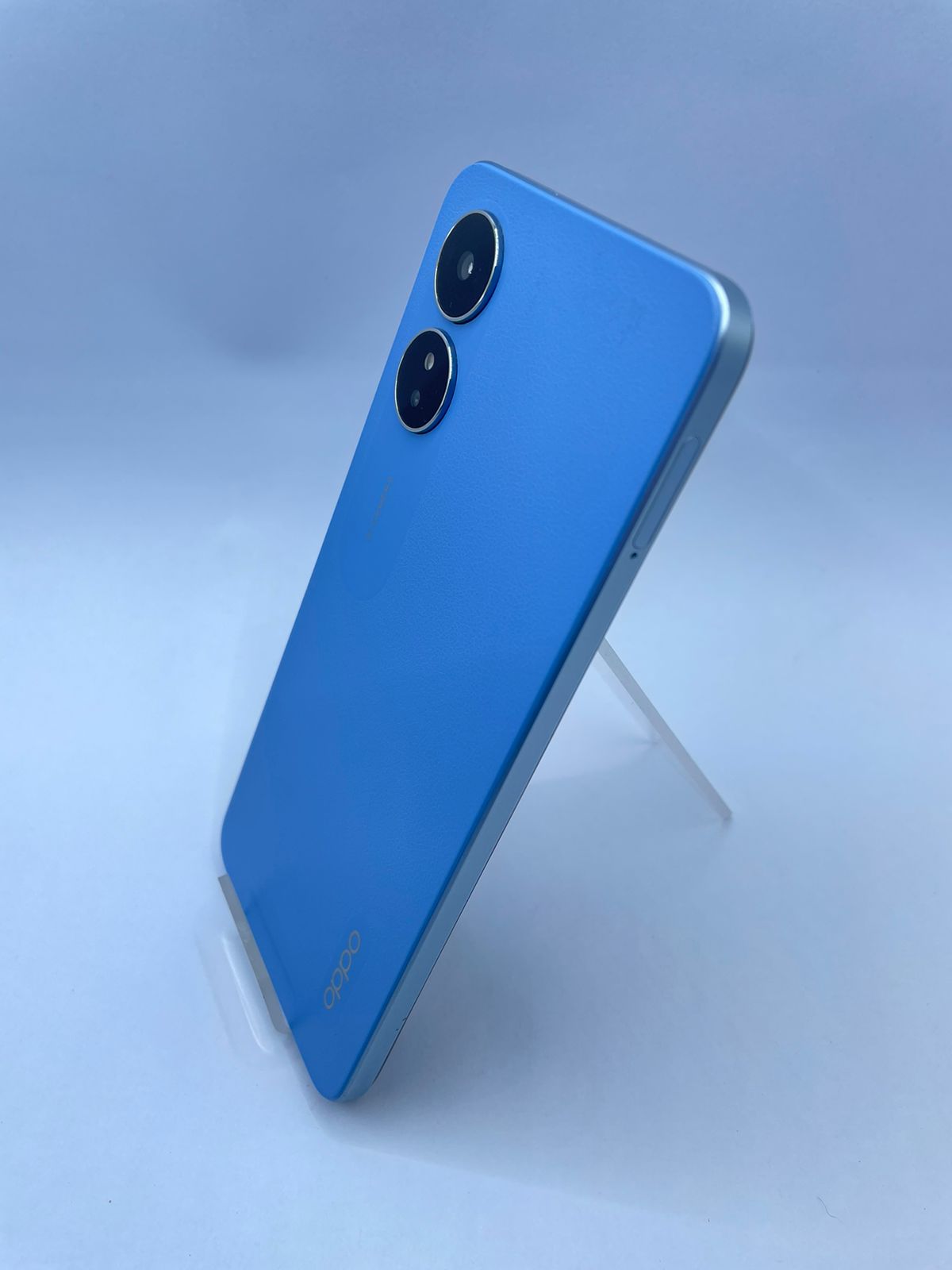 Celular Oppo A17 64GB 2RAM Azul