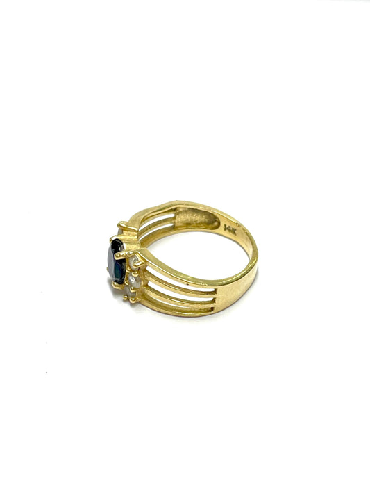 Anillo de Oro Vintage con Piedra Negra — 14k | 3.5gr | #6.5