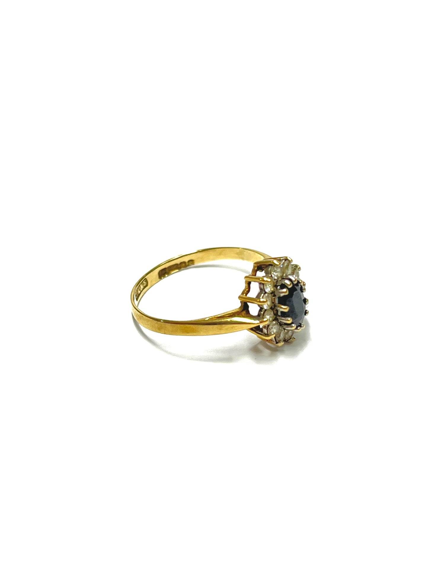 Anillo de Oro con Diseño Floral — 10k | 1.7gr | #7
