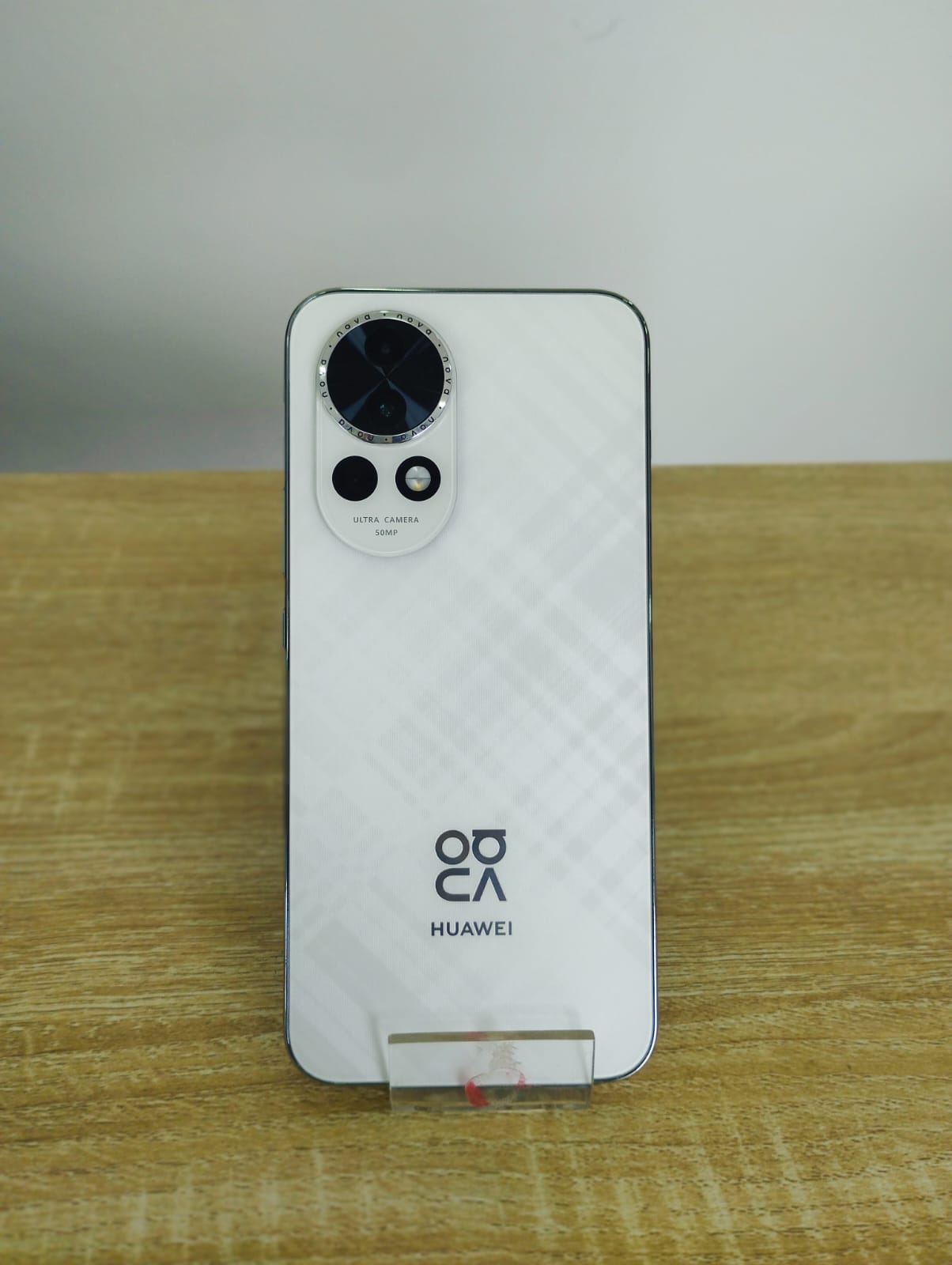 HUAWEI NOVA 13 - 256GB / 12GB RAM - USADO