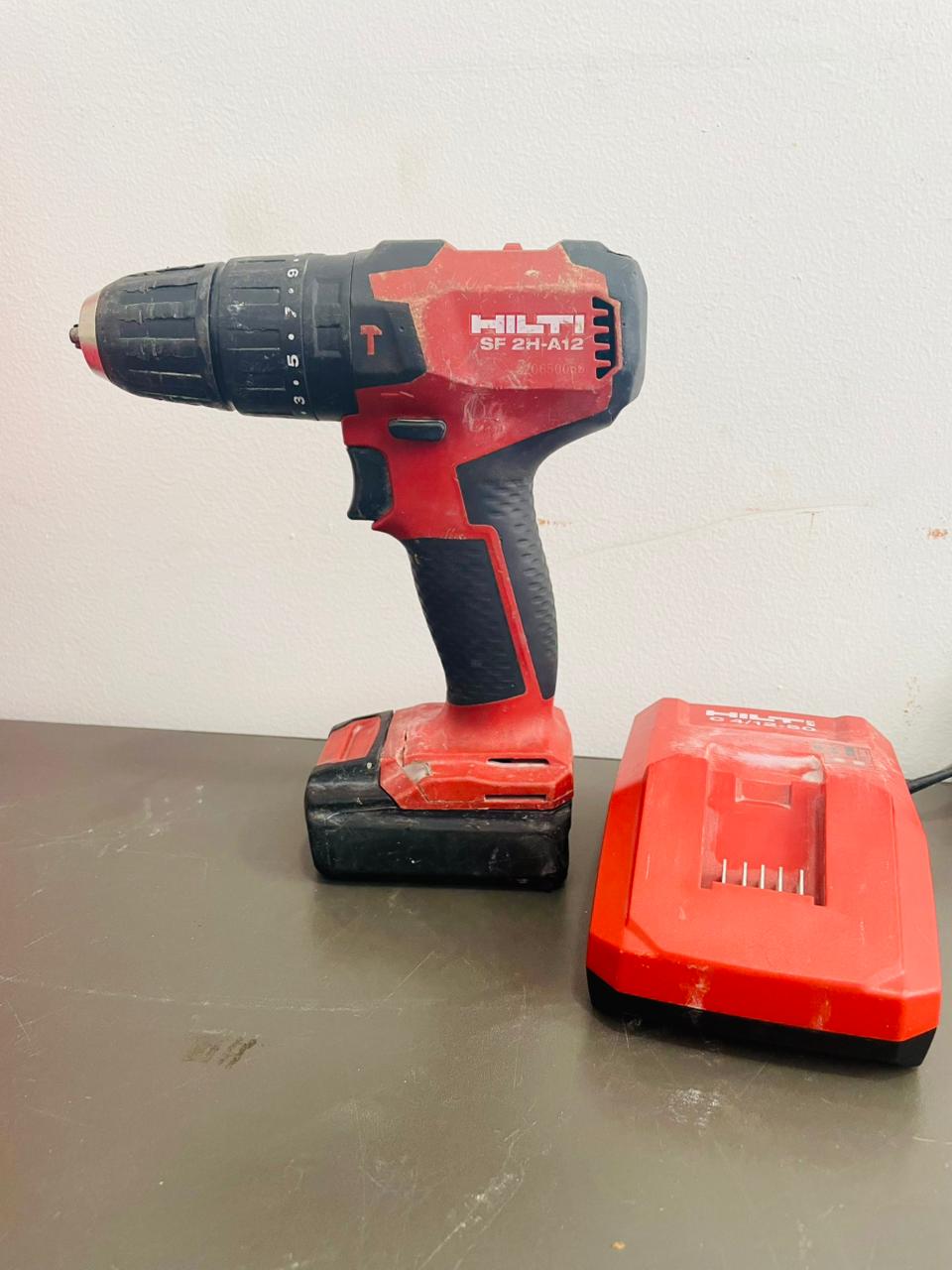 Taladro Hilti inalámbrico- Usado