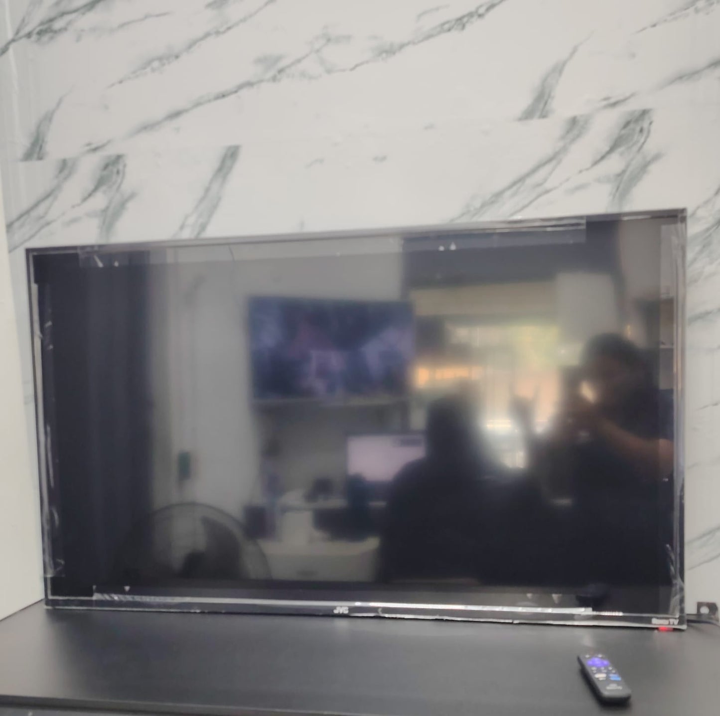 📺 PANTALLA JVC 50” ROKU TV 📺
