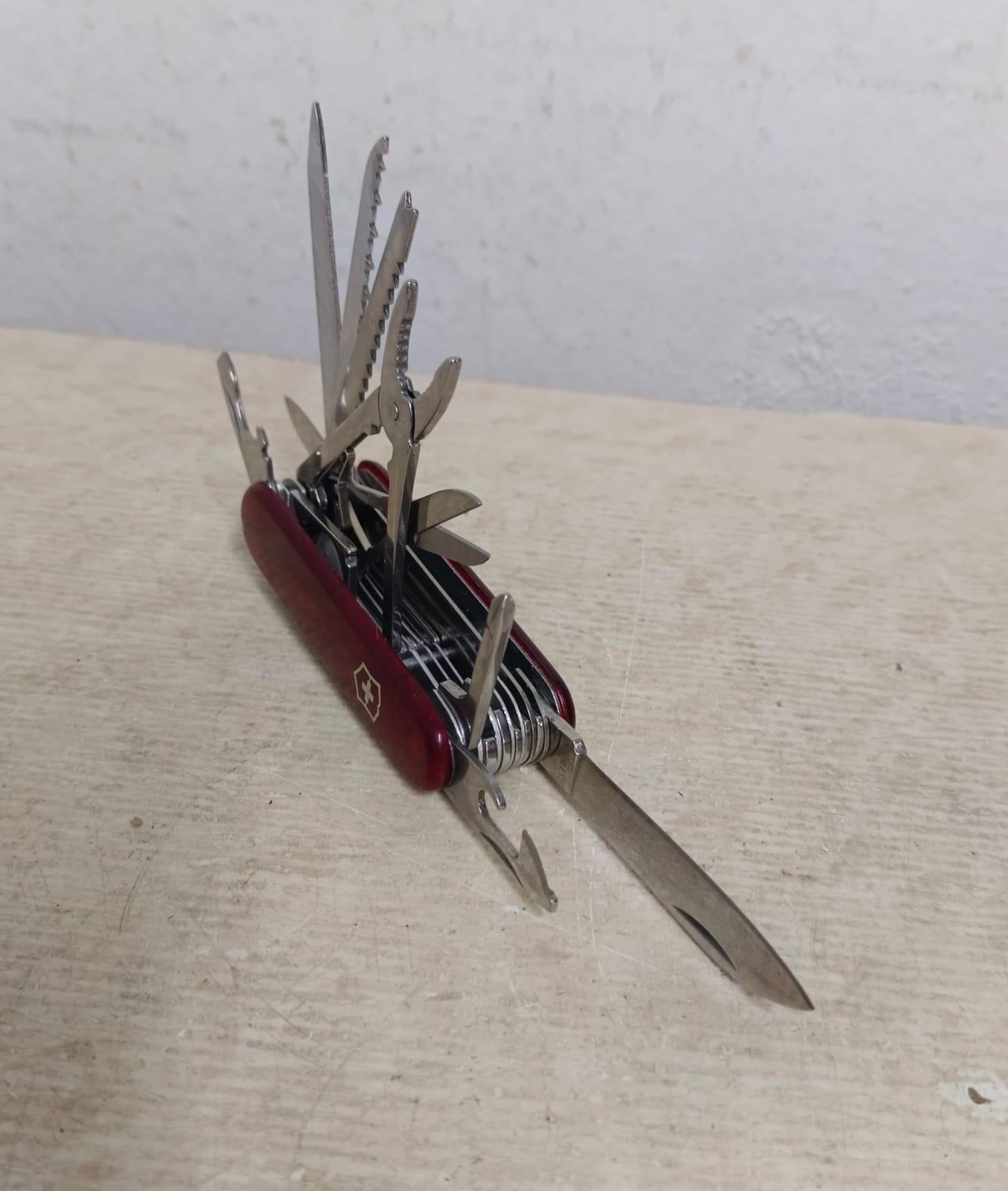 Navaja VICTORINOX, usado