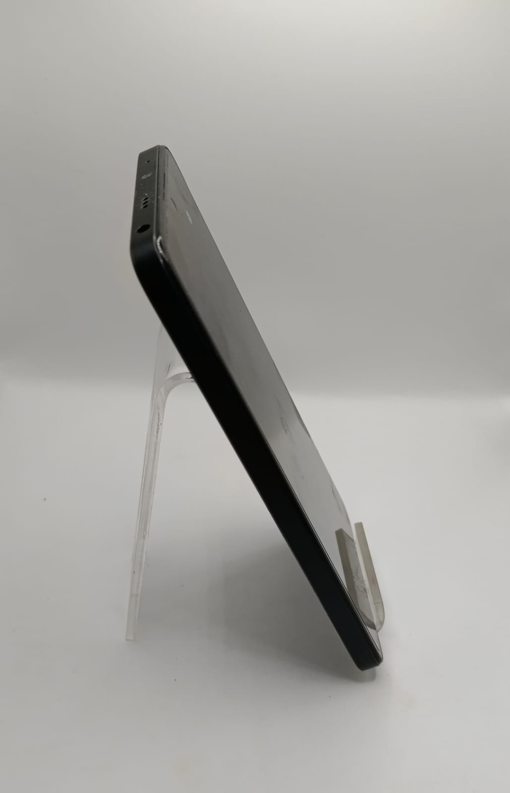 Celular Redmi Note 14 256gb 8 ram liberado, usado