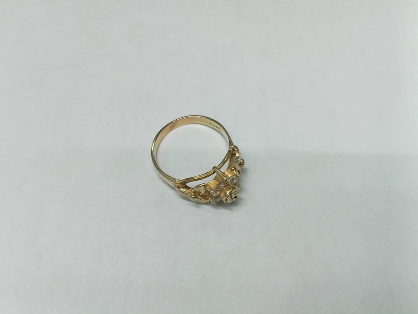 💍 Anillo de Oro 10K – Diseño 15 Años | Medida 6 ✨