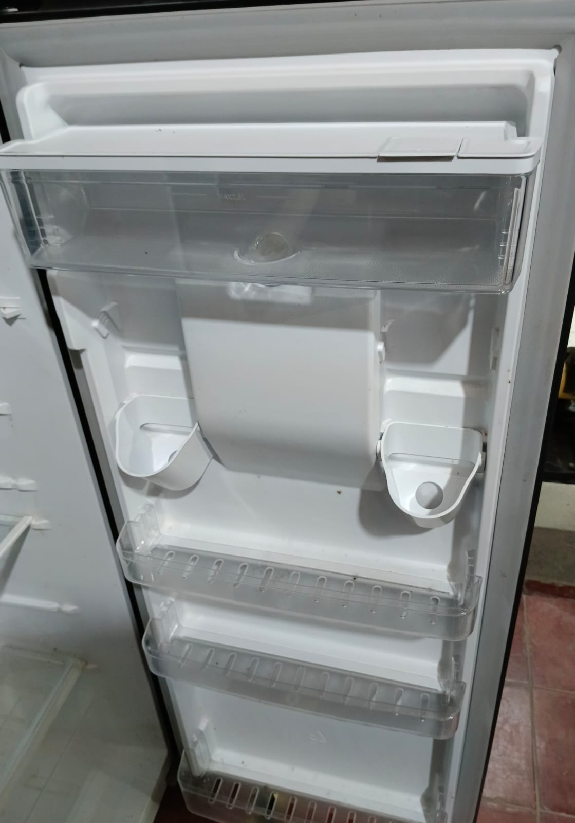 Refrigerador Atvio home 7 pies, usado