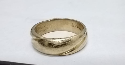 ANILLO LISO ORO DE 10K-USADO