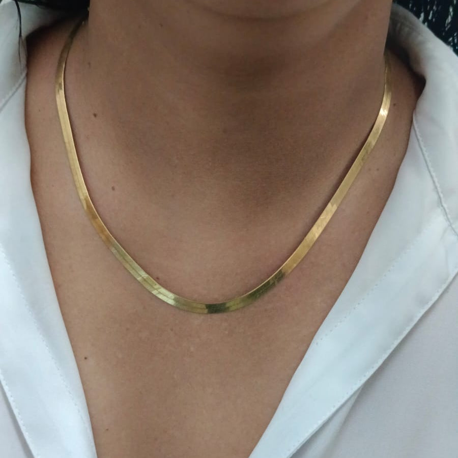 Gargantilla de Oro 18k Plana – 9.7g 💛✨