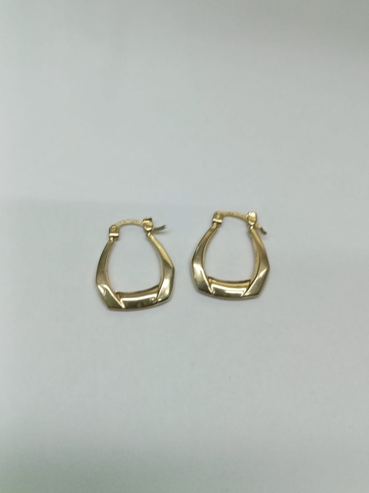 par aretes de oro 14k