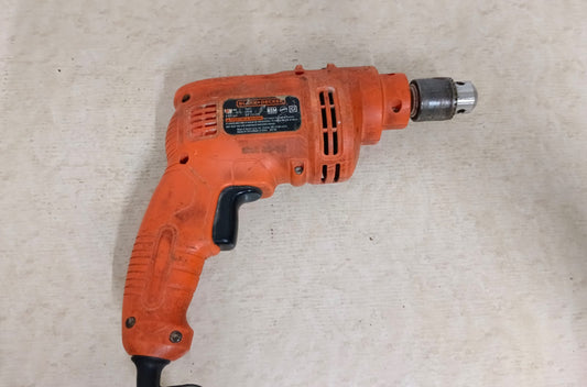 Taladro Black & Decker, usado
