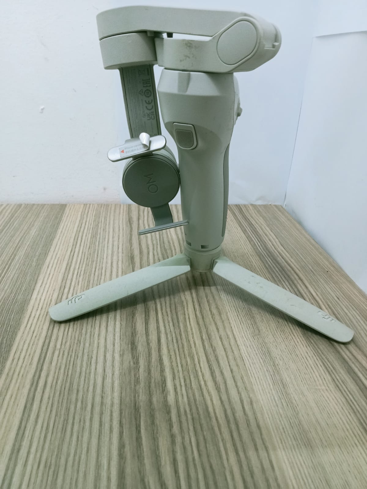 📱 DJI Estabilizador OM SE 202-usado