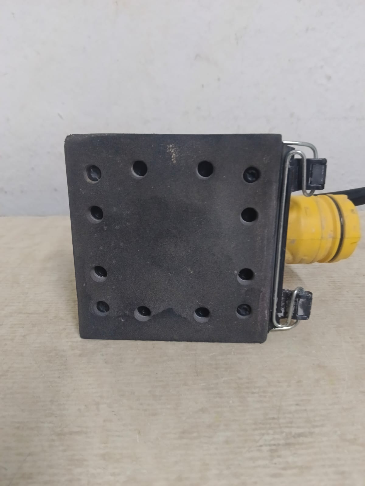 Lijadora de acabado DEWALT dwe6411-b3, usado