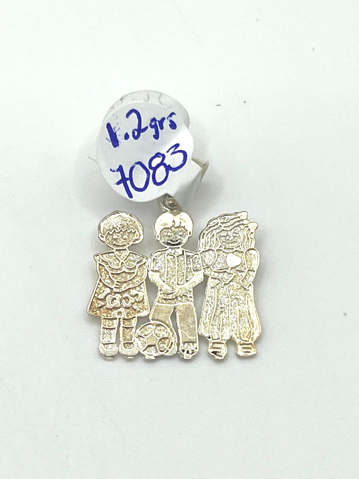 Dije de 3 niños baño de plata 2cm