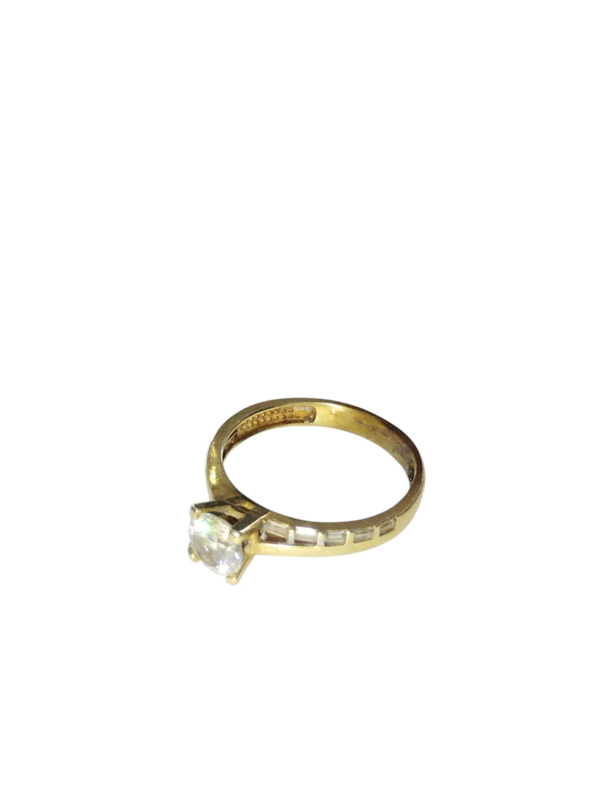ANILLO DE ORO CON INCRUSTACION DE PIEDRA 10 KT 2 GR.