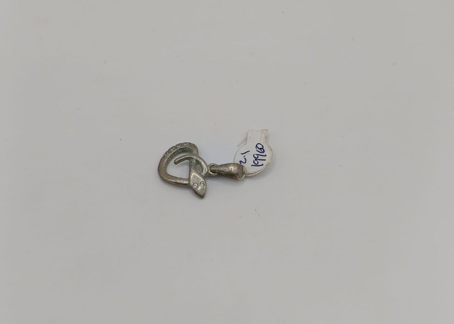 Dije de serpiente PLATA 925 peso 2.1gr, usado
